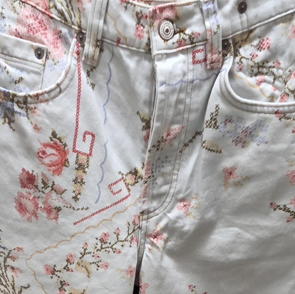 We The Free Floral Wide-Leg Cream Patterned Jeans - Picture 5 of 5